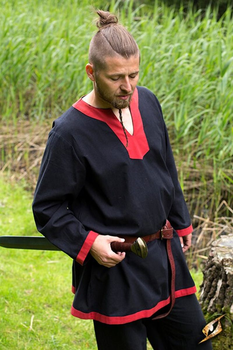 Tunic - Epic Black - Dark Red